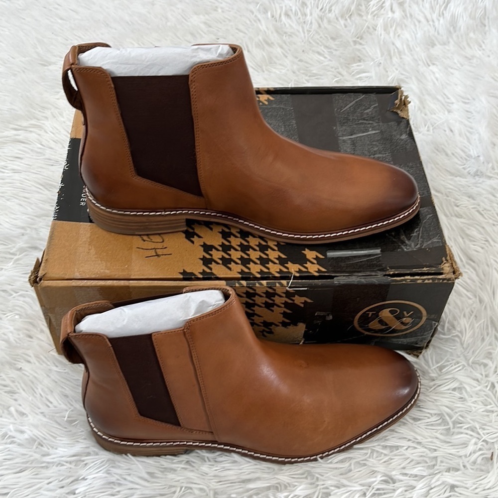 New THOMAS & VINE Men's Corbin Plain Toe Chelsea Boot in Cognac size 9WD